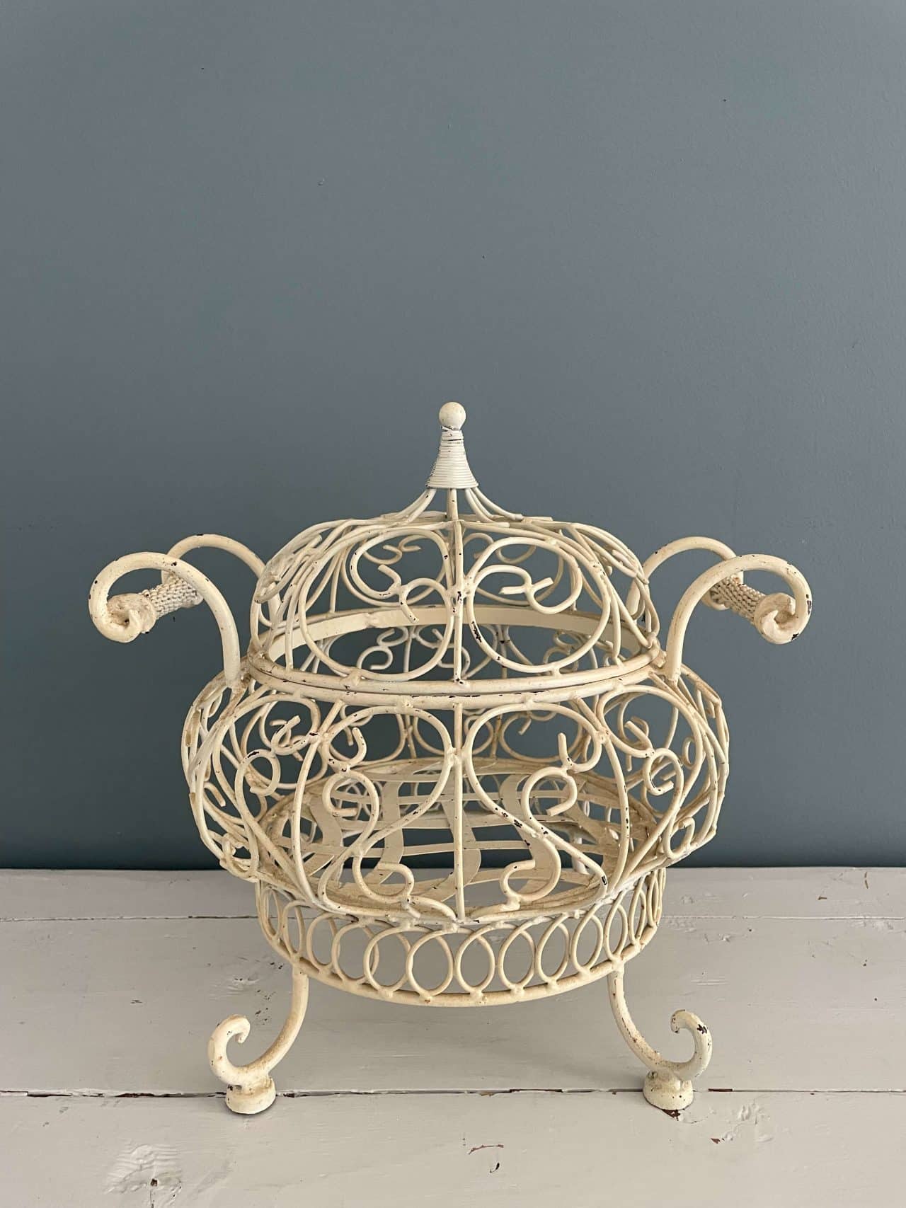 Panier à poisson antique - Décoration