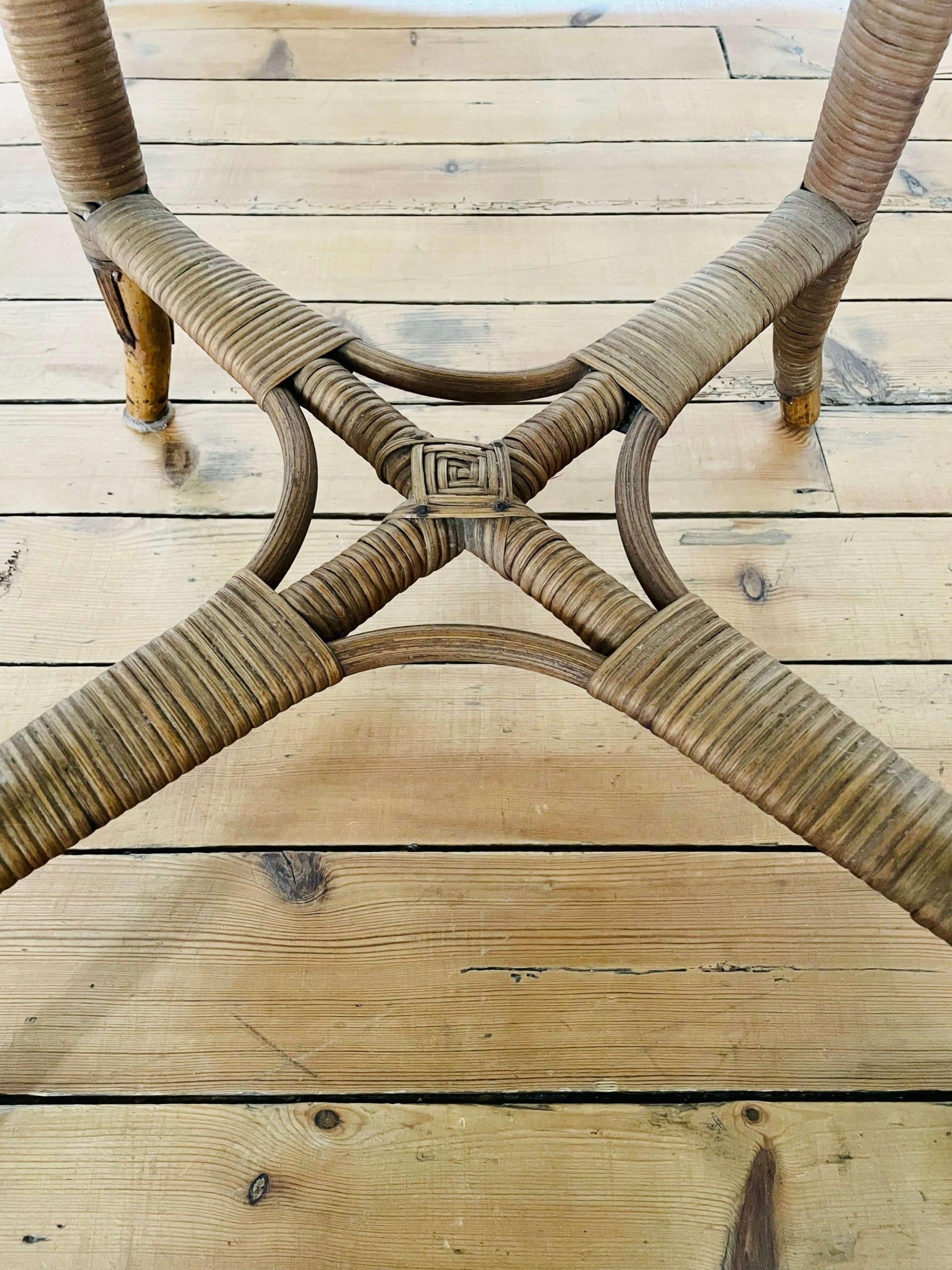 Ancienne petite table d'appoint guéridon, desserte table de bistrot