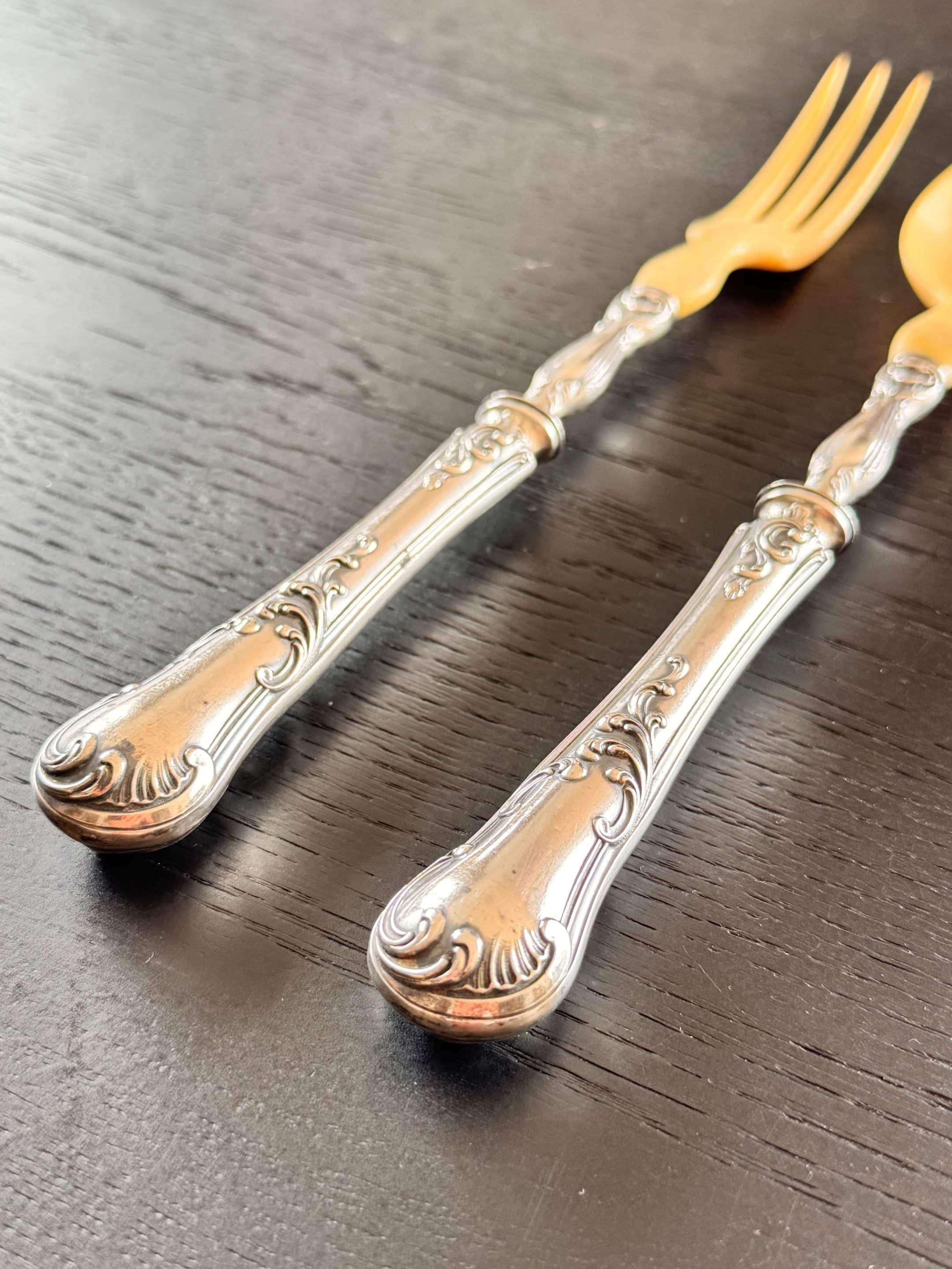 Couverts à salade 1900 dans leur écrin