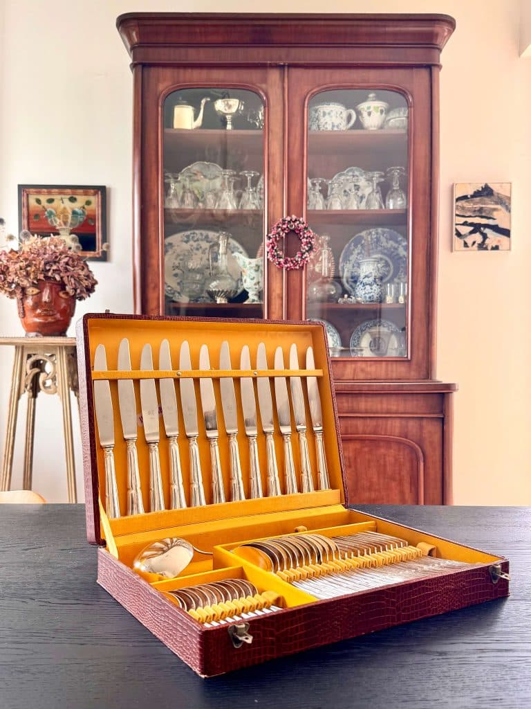Ménagère en métal argenté ACHILLE PRINCET n° 16 - Arts de la table