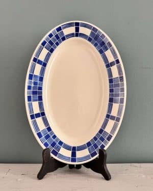 Plat ovale vintage en faïence de Badonviller