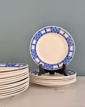 20 assiettes plates vintage en faïence de Badonviller