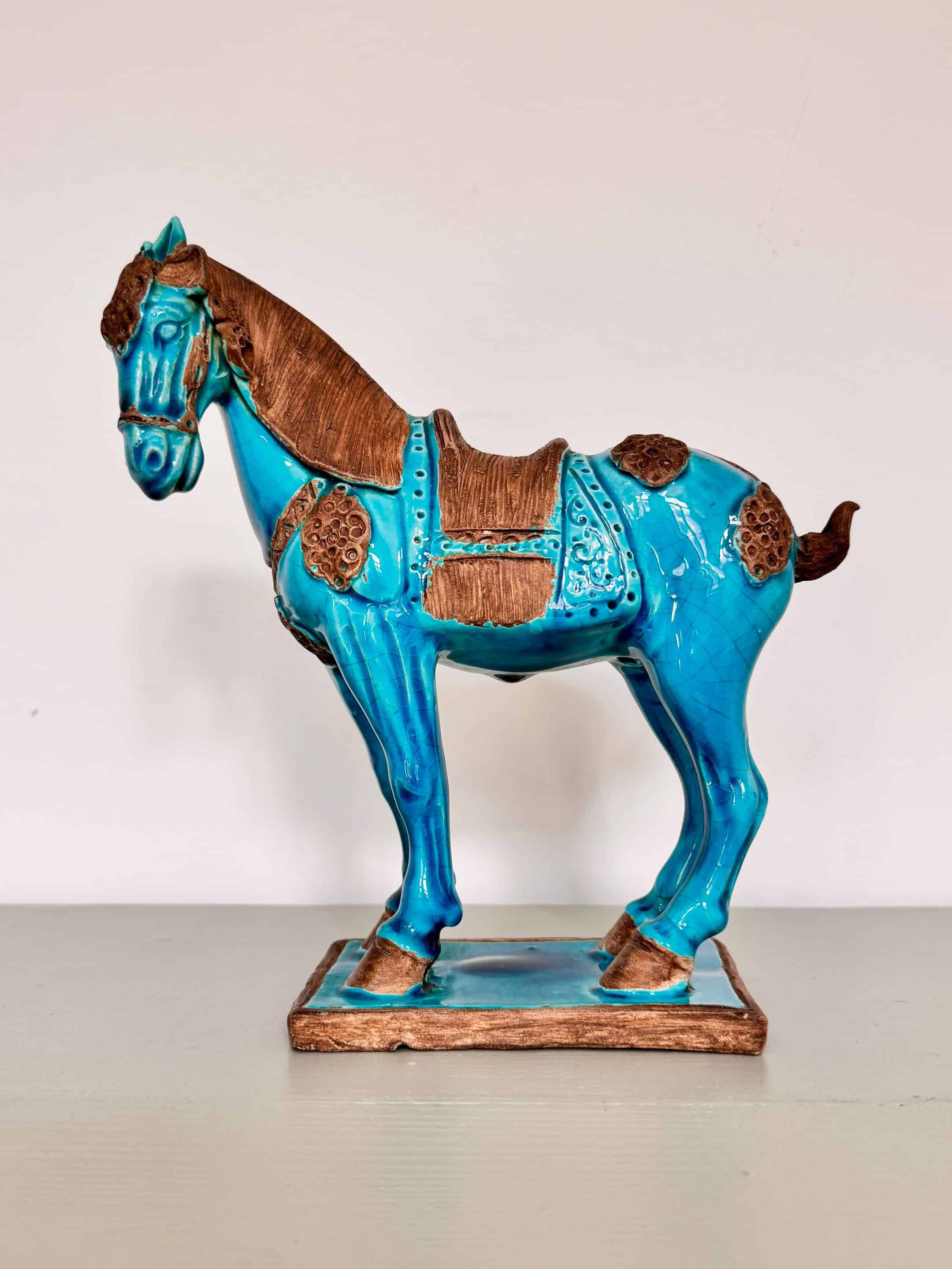 Sculpture cheval Tang Ugo Zaccagnini, émail bleu turquoise