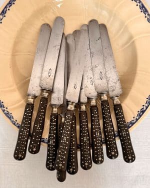 10 couteaux de table Thinet Paris
