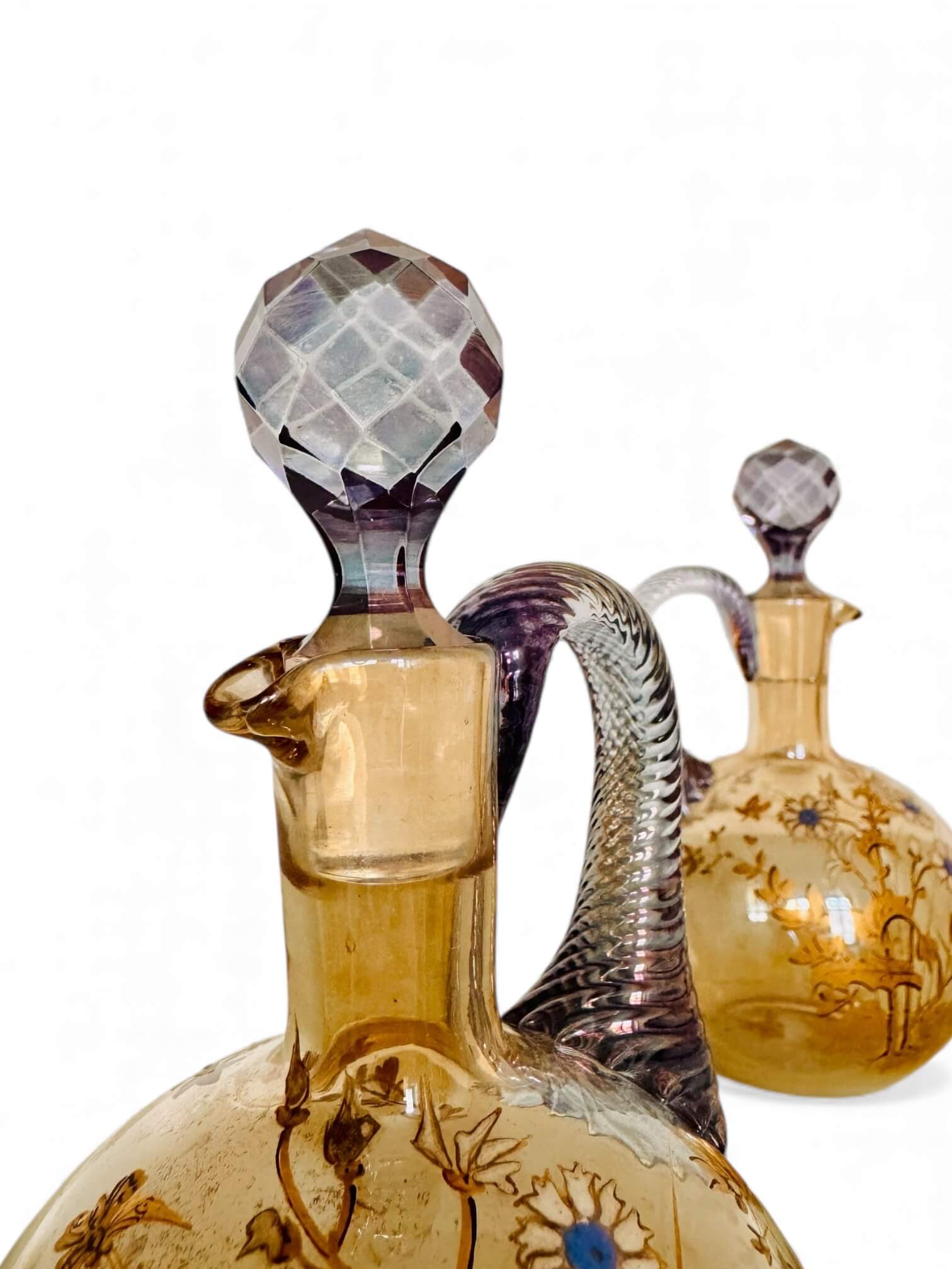 2 flacons Baccarat Art Nouveau