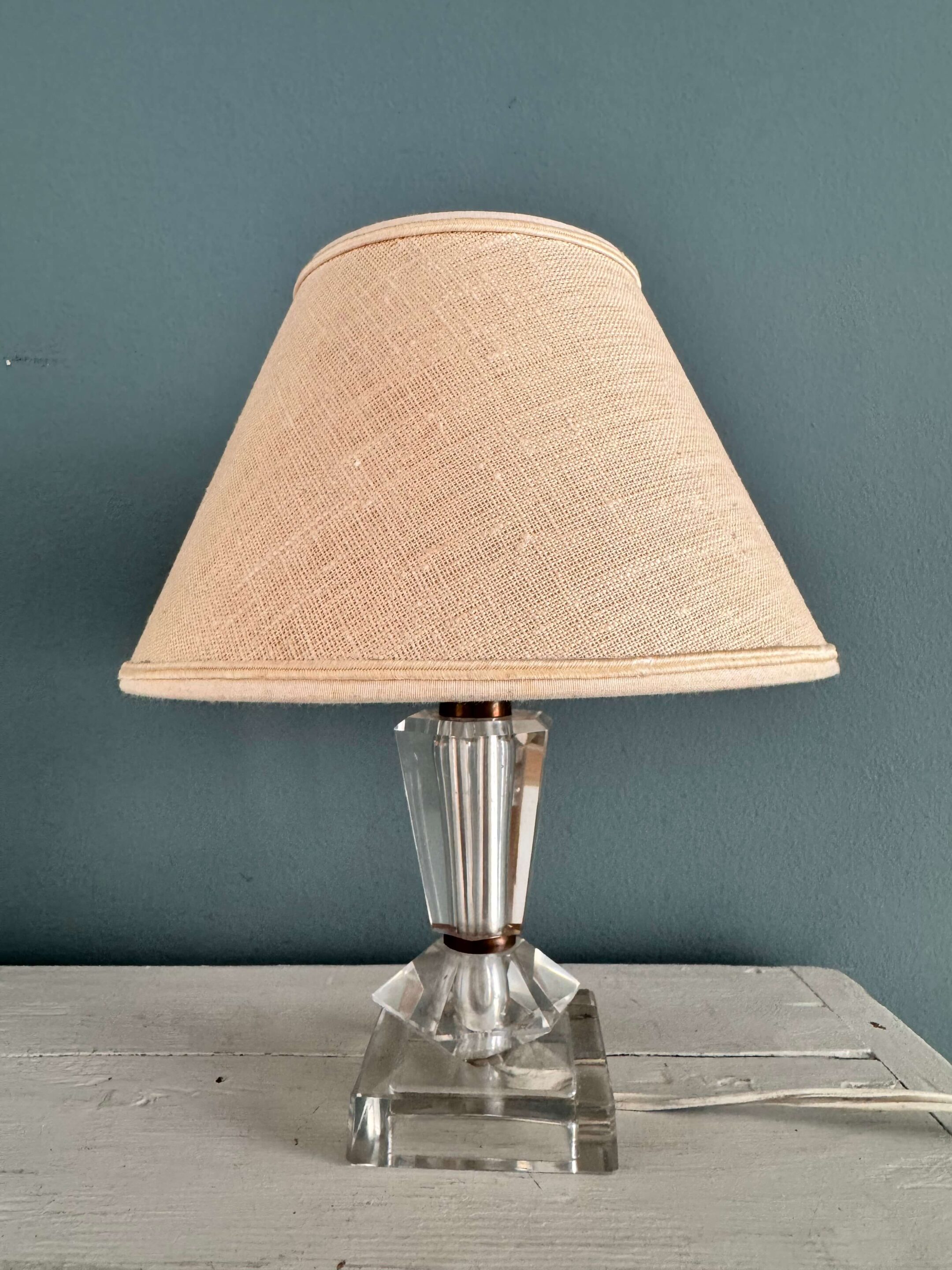 Lampe à poser en cristal taillé, circa 1950