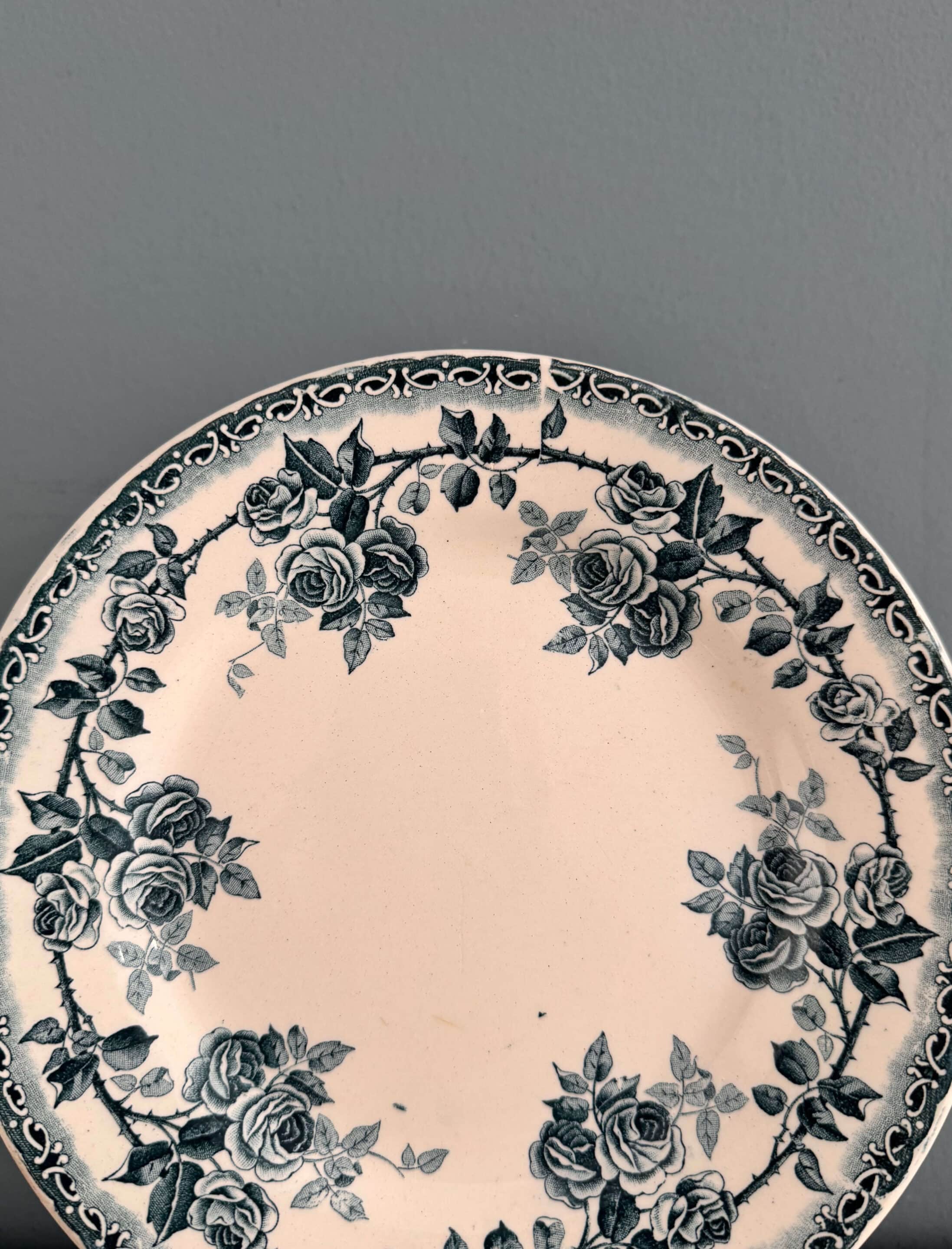 5 assiettes à dessert Terre de Fer Choisy-le-Roi