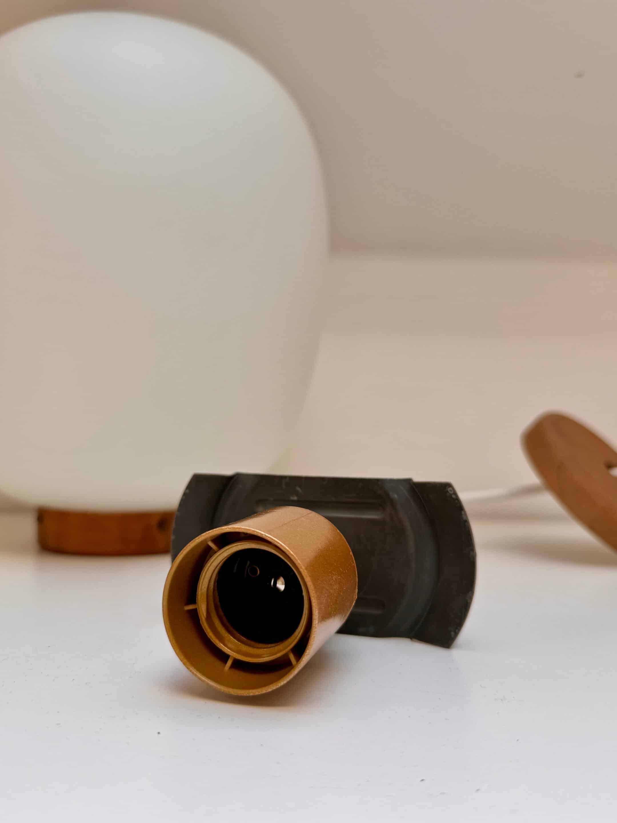 Suspension Kina en opaline et teck par Bent Karlby pour Lyfa