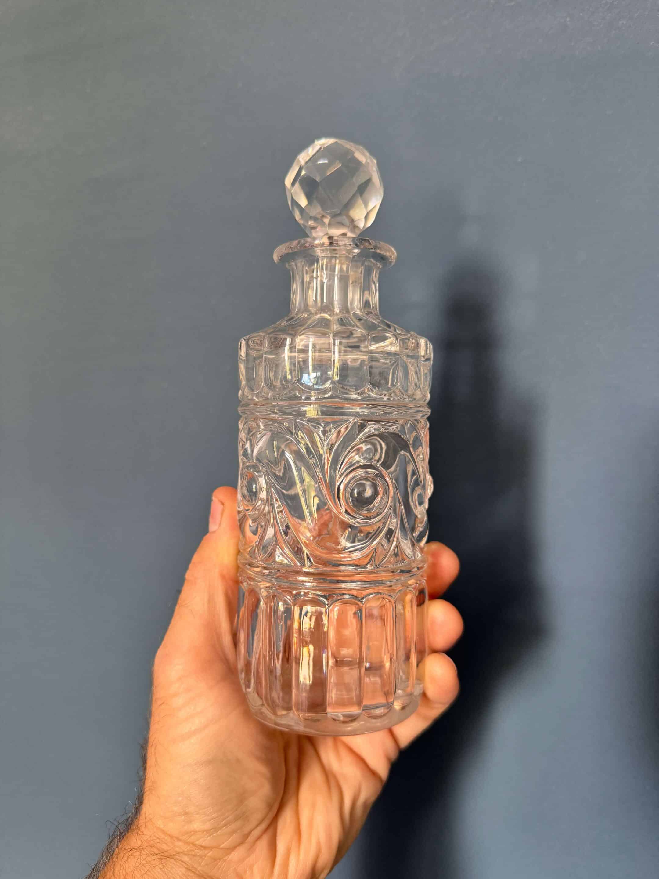 2 flacons "moulure russe", cristal Baccarat 1900