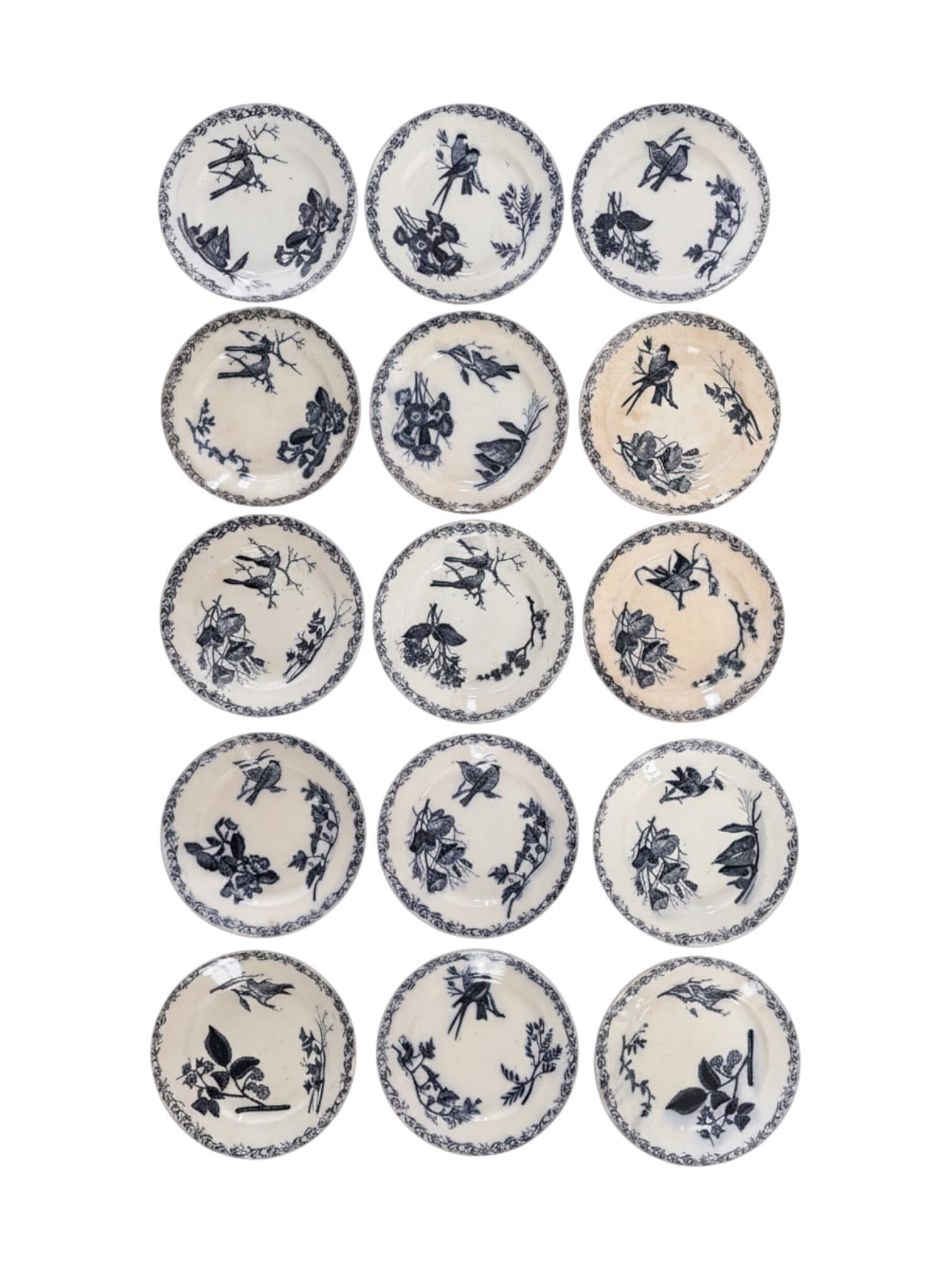 15 assiettes Terre de Fer Digoin, modèle "Favori"