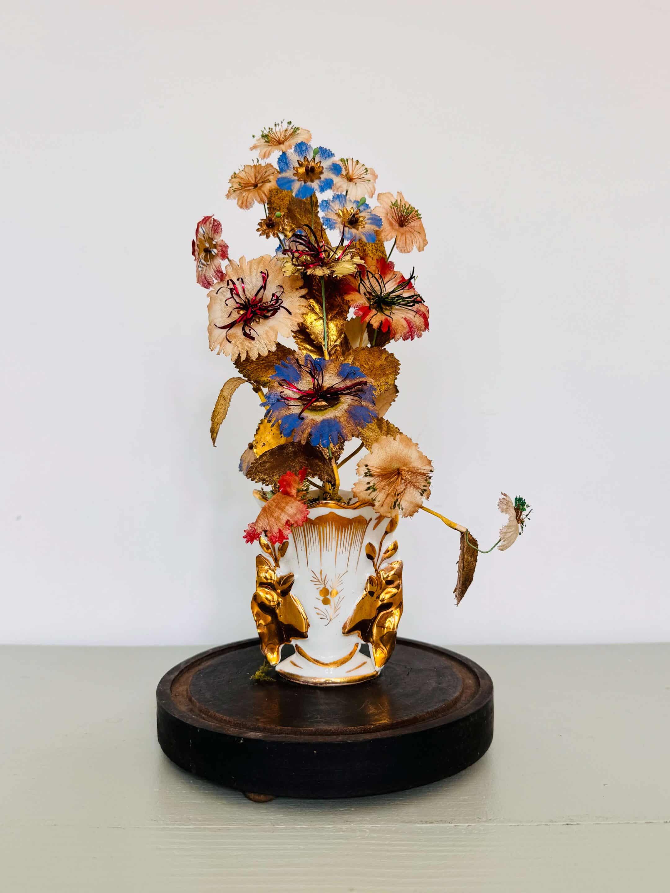Vase de mariée sous globe XIXème