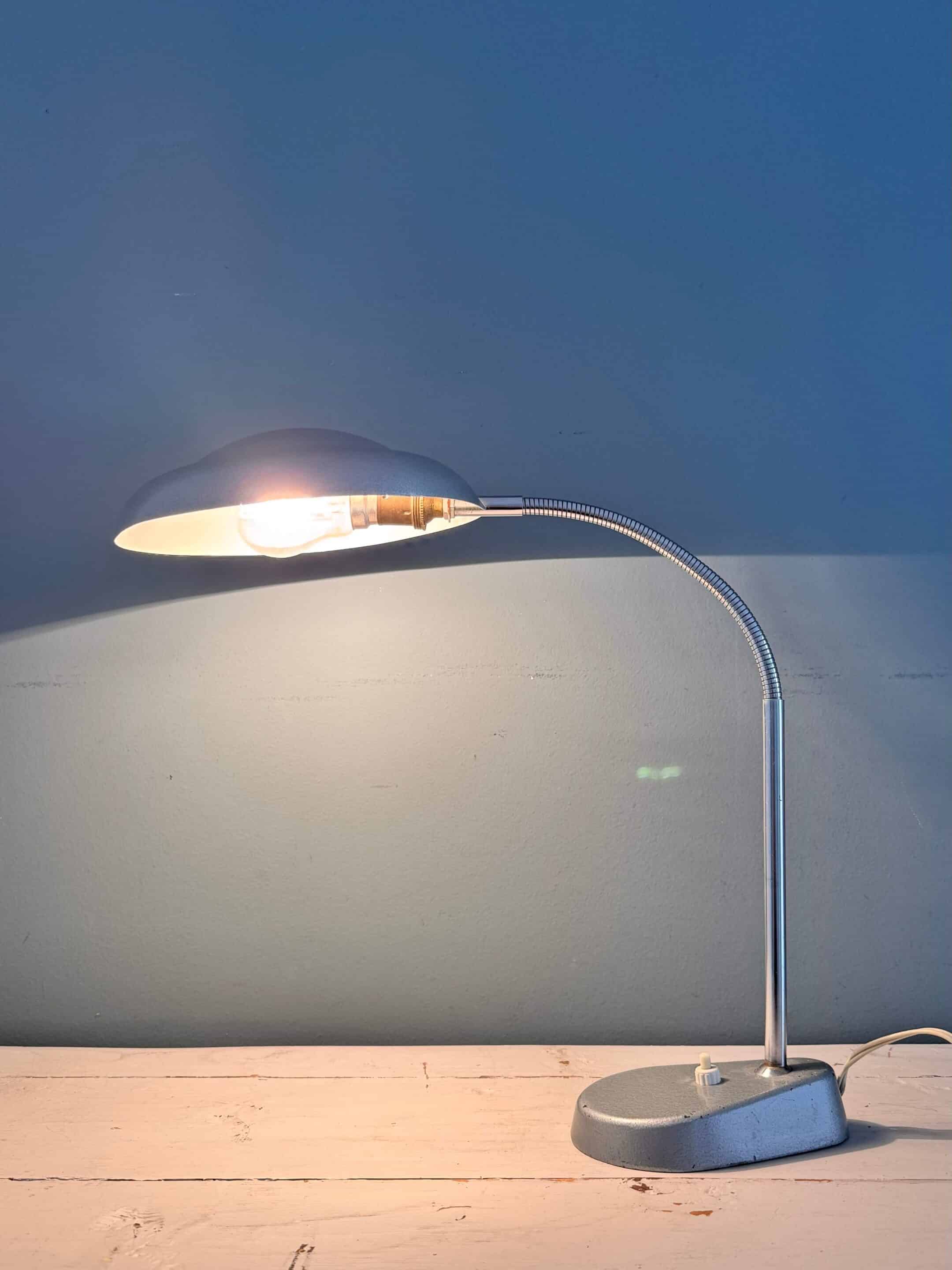 Lampe de bureau vintage Aluminor