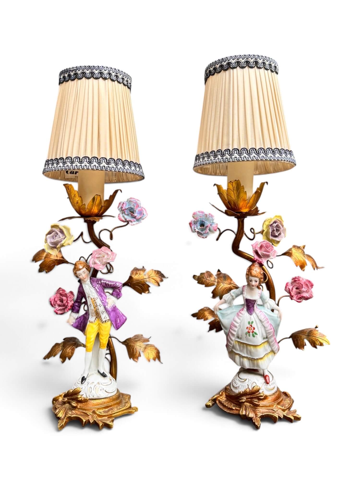 Paire de lampes de chevet en porcelaine et laiton doré