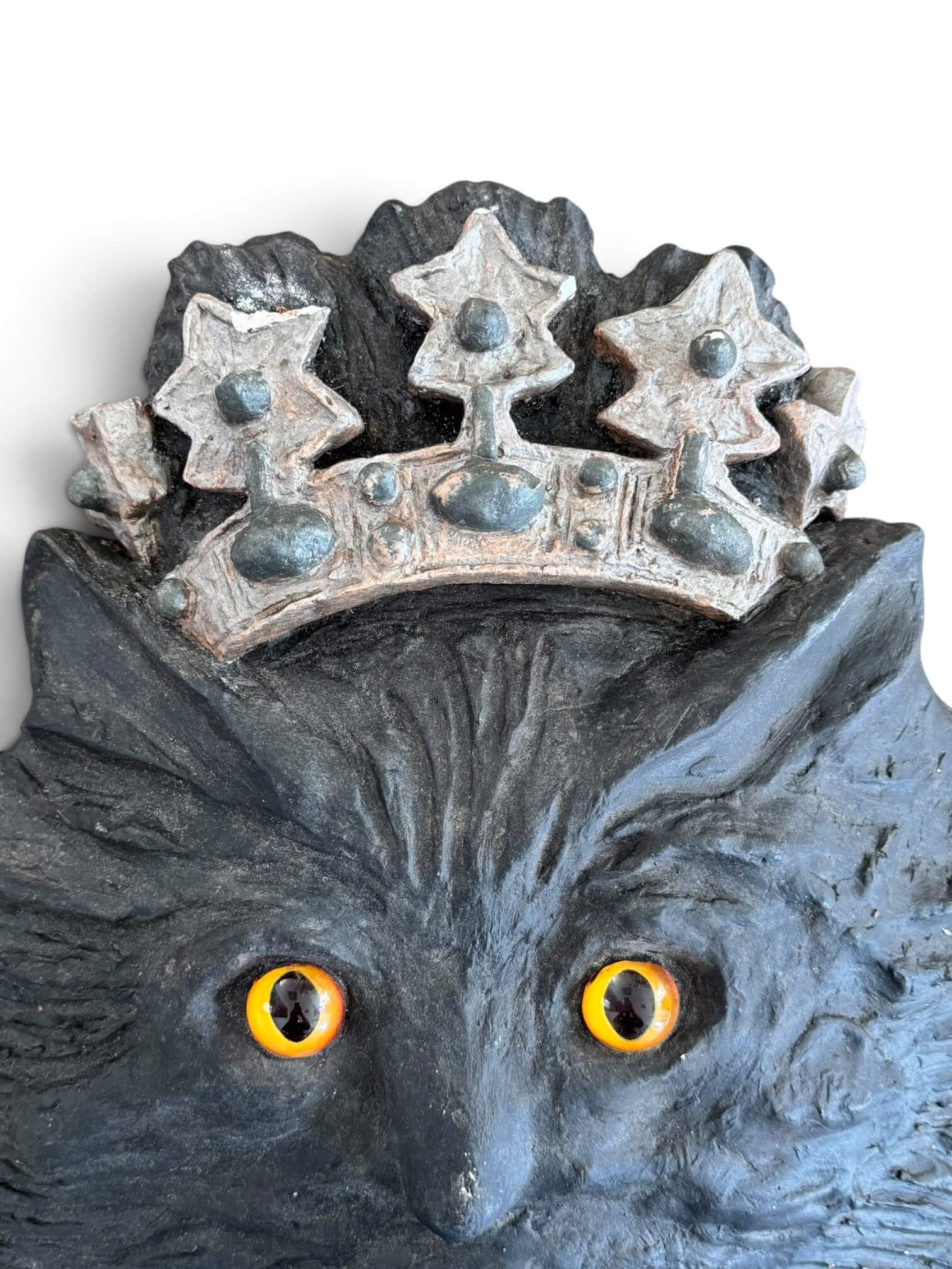 Le Chat Noir, sculpture en relief d'après Eugène Grasset
