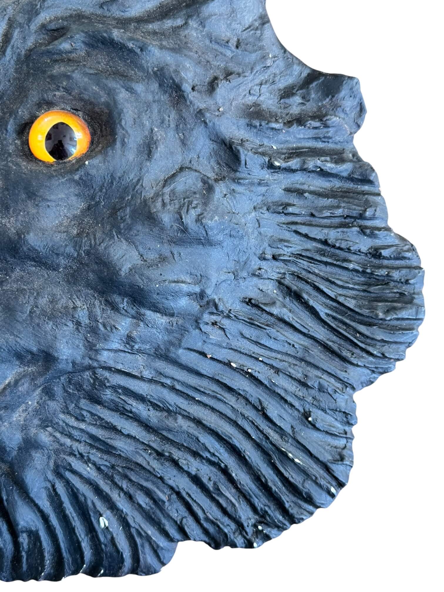 Le Chat Noir, sculpture en relief d'après Eugène Grasset